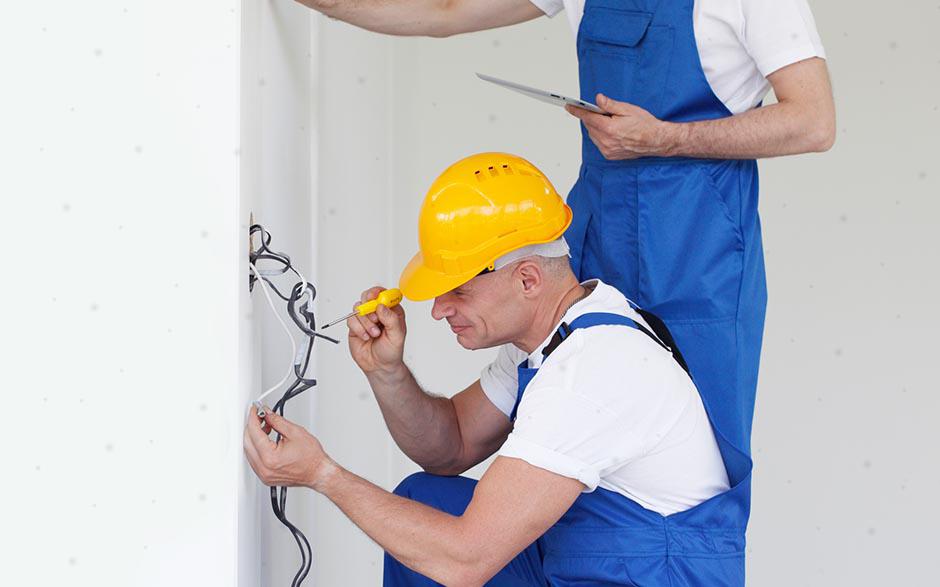 électricien dans le bâtiment Saint-Prix
